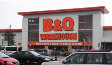 B & Q