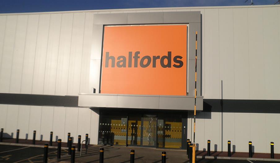 Halfords Shop in Great Yarmouth, Great Yarmouth Great Yarmouth