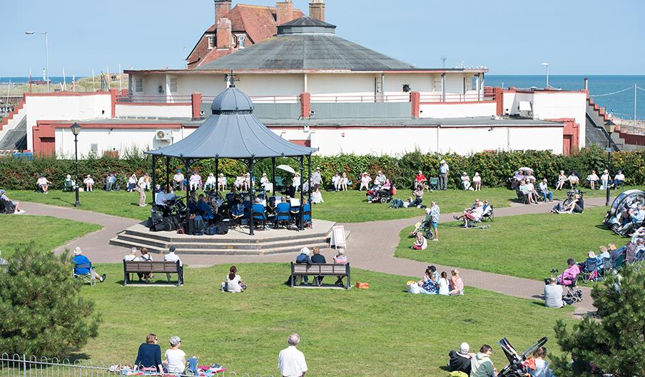 Pier Gardens