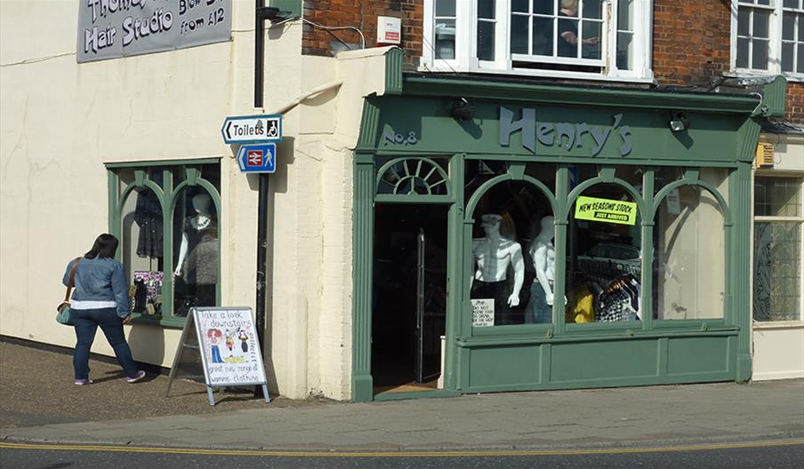 Henry's Shop Fashion in Great Yarmouth, Great Yarmouth Great Yarmouth