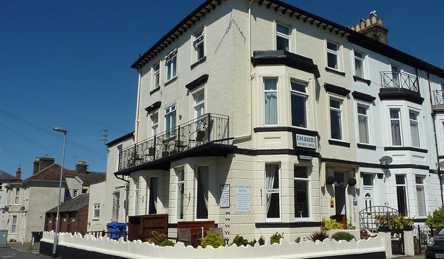 Chequers Guesthouse