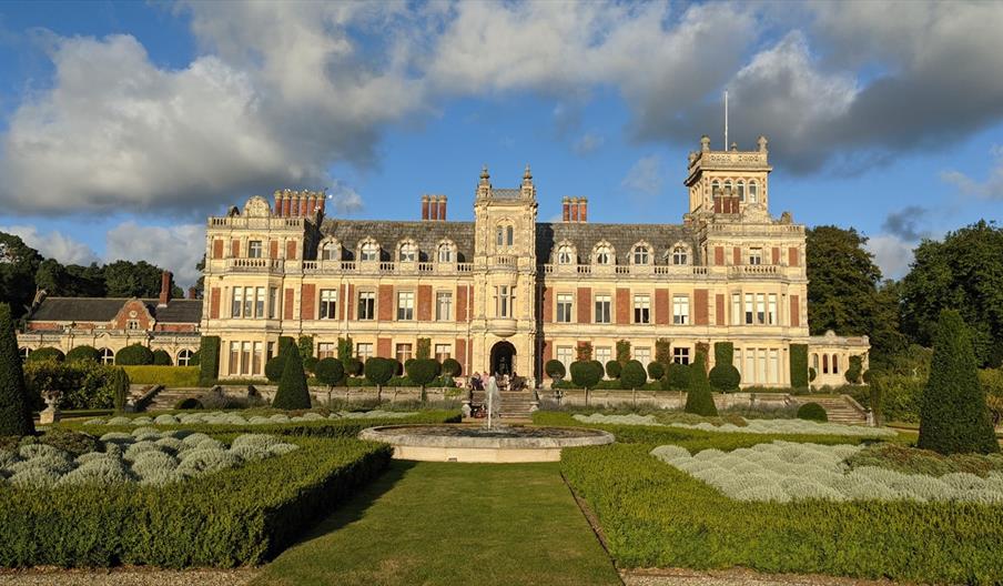 Estate Hall
