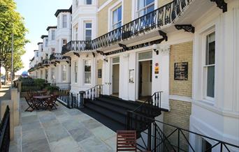 Andover House Hotel & Restaurant