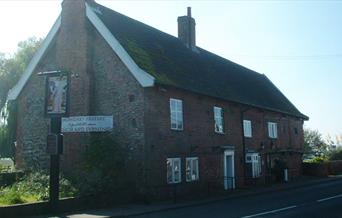 Bell Inn, St Olaves