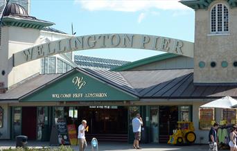 Wellington Pier