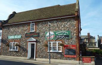 The Mariners Tavern