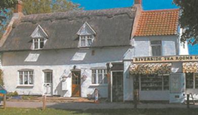 Stokesby's Riverside Tea Rooms & Stores